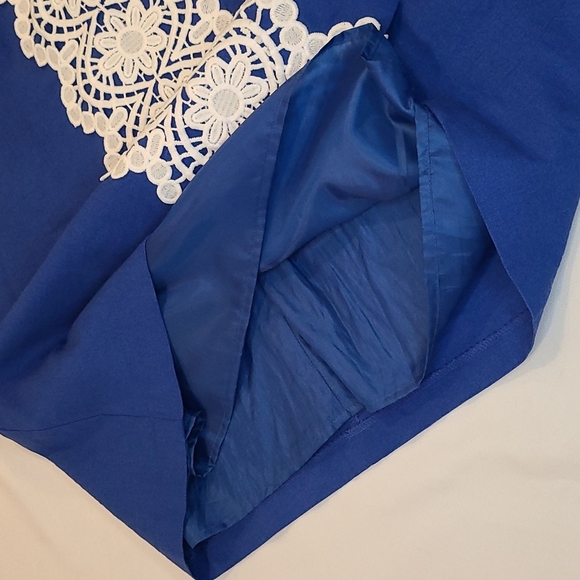 Eliza J Shift Dress (14) - Picture 6 of 11